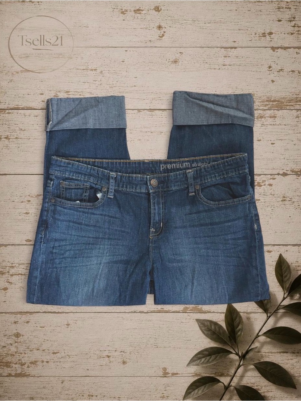 Gap Premium Straight Dark Wash Crop Jeans - Size 14